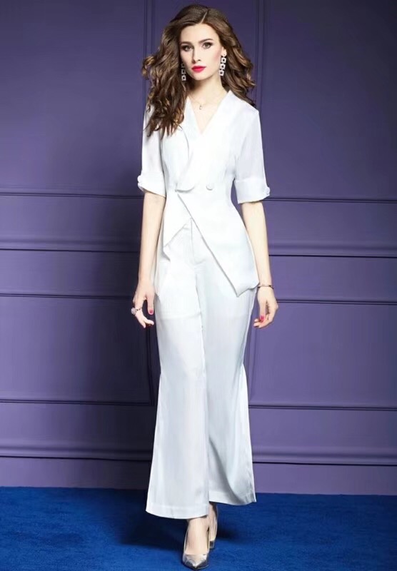 BST SET VEST NEW HOT THU ĐÔNG 2018