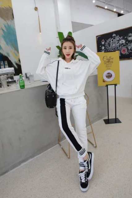 BST SET BỘ THỂ THAO SIÊU CẤP NEW HOT THU ĐÔNG 2018