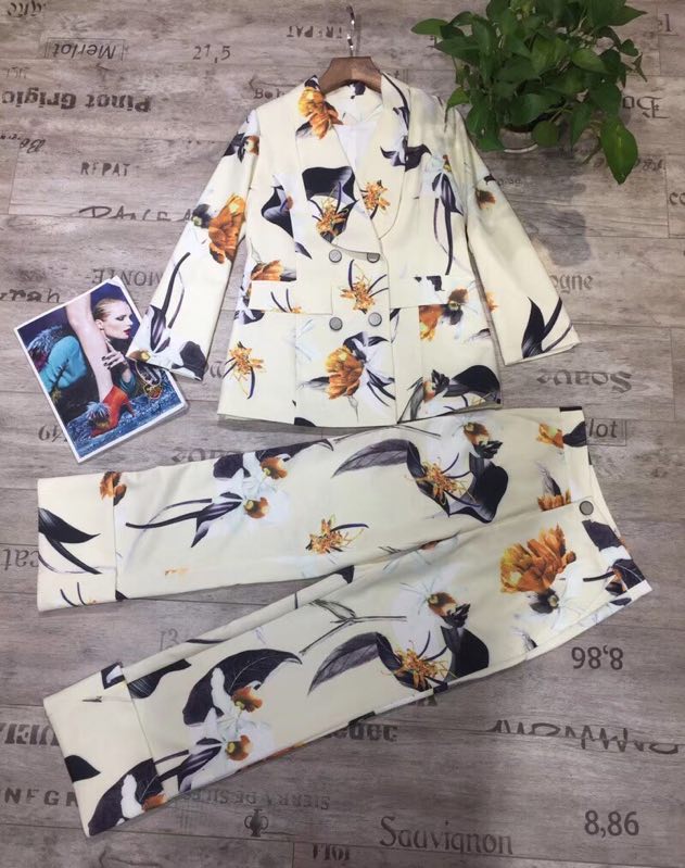 BST SET VEST NEW HOT THU ĐÔNG 2018