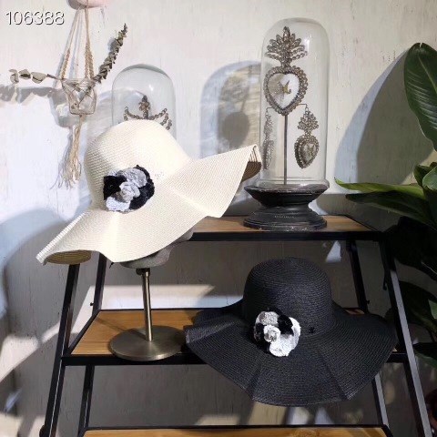 Với kiểu váy này bạn có thể diện đi làm, đi chơi hoặc đi dự tiệc