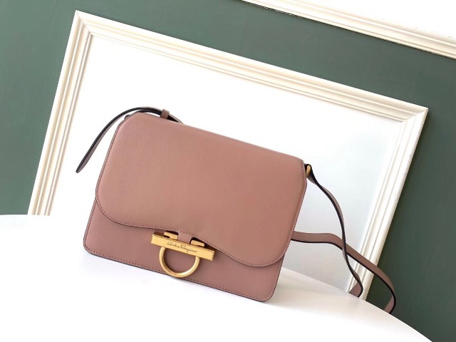 Thắt lưng Gucci ong 