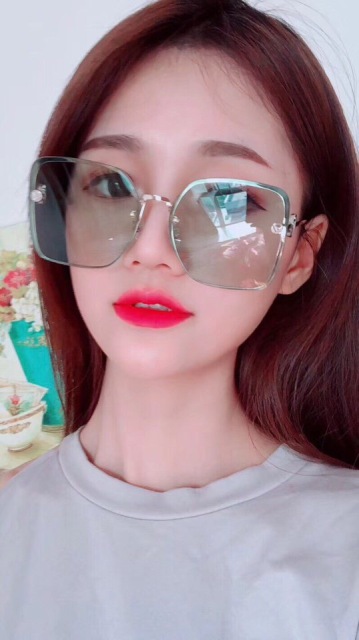 Thời trang hoàn hảo cho phong cách Xuân Hè