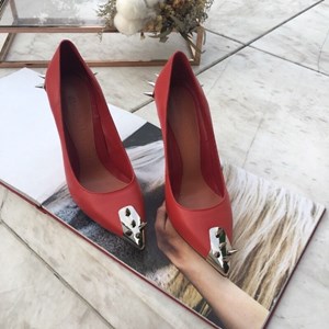 GUỐC ĐINH ALEXANDER MCQUEEN  