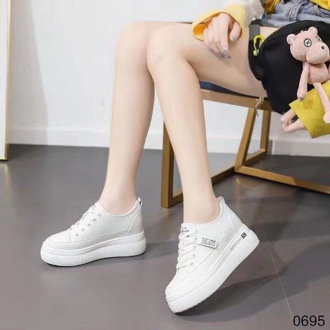 BST Guốc , Giày Thể Thao , Dép Siêu Cấp Hot Hit