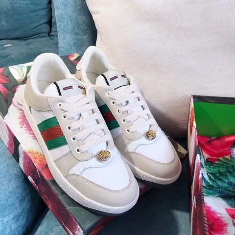 GIẦY THỂ THAO CÁC MẪU HOT HIT 