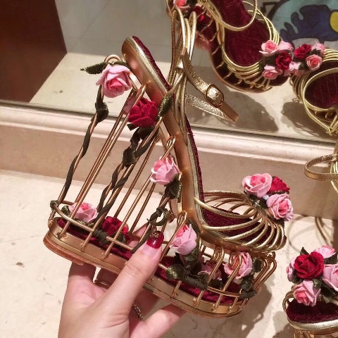 BST GIẦY DÉP SIÊU HOT HIT SUMMER 2018