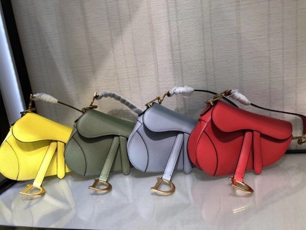 TÚI XÁCH CHRISTIAN DIOR SIÊU HOT 