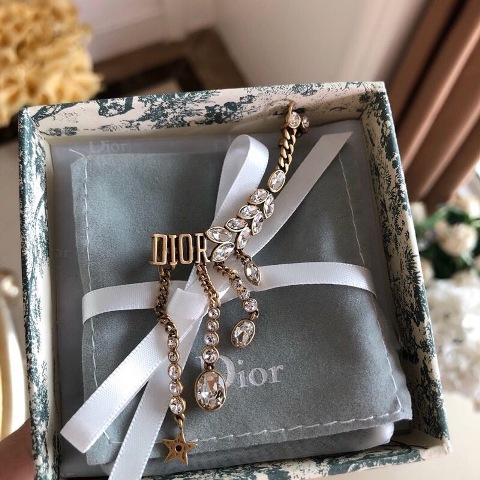 BST TRANG SỨC DIOR NEW HOT 