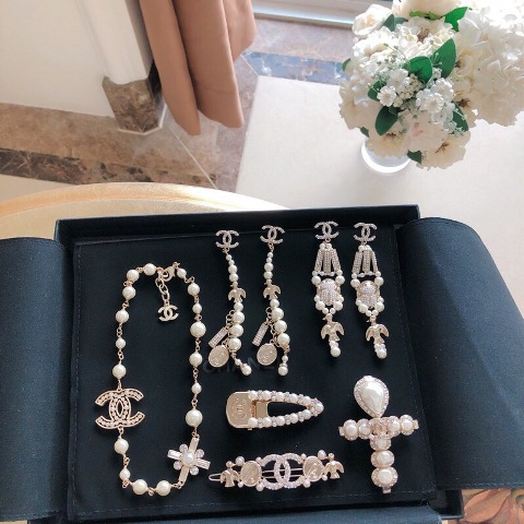 BST TRONJ BỘ TRANG SỨC CHANEL SIÊU CẤP 