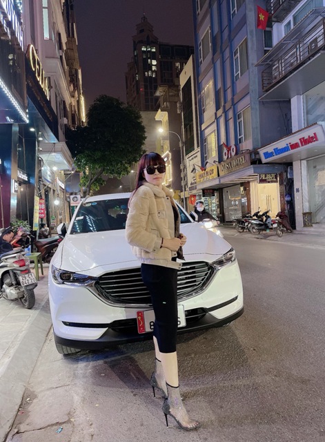Vừa ấm áp lại vô cùng sang trọng, đây chính là vẻ đẹp thời thượng mang đến cho bạn gái