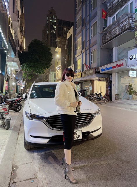 Vừa ấm áp lại vô cùng sang trọng, đây chính là vẻ đẹp thời thượng mang đến cho bạn gái
