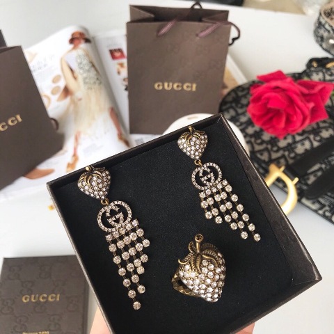 PHỤ KIỆN GUCCI SIÊU CẤP 