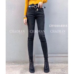 Giầy là bạn thân thiết đối với chúng ta trên mỗi chặng đường