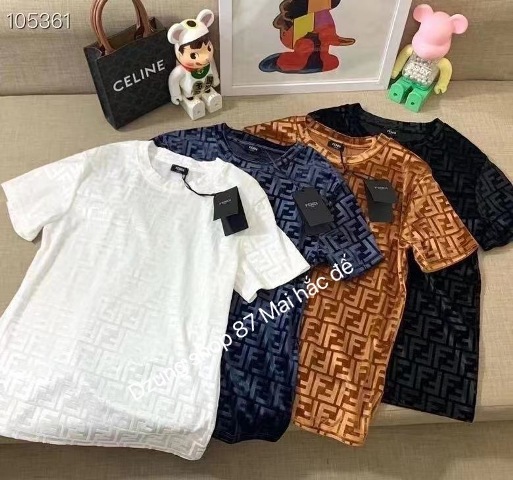 Áo thun cộc tay món đồ quen thuộc vào mùa hè với tất cả các cô gái. Với những cách phối đồ cùng chiếc áo này dưới đây sẽ giúp các nàng thêm tự tin, năng động đón hè.