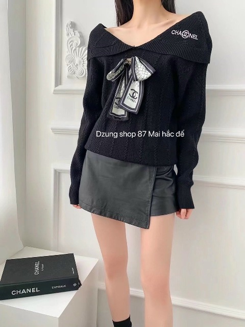Áo thun cộc tay món đồ quen thuộc vào mùa hè với tất cả các cô gái. Với những cách phối đồ cùng chiếc áo này dưới đây sẽ giúp các nàng thêm tự tin, năng động đón hè.