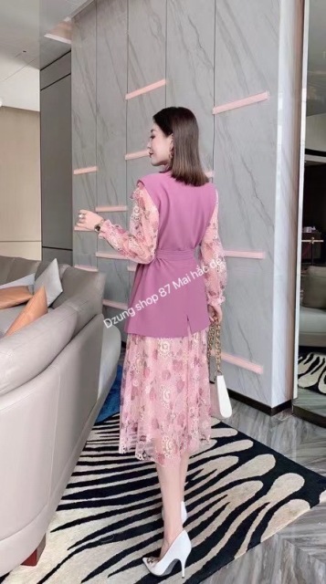 Dẫn đầu xu hướng thời trang mới nhất, Dzung mang đến bộ sưu tập thời trang đằng cấp hàng đầu. Sang trọng và thanh lịch, tối giản nhưng không đơn điệu 