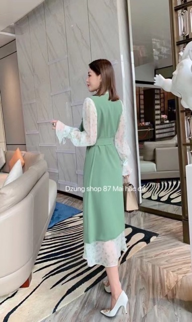 Dẫn đầu xu hướng thời trang mới nhất, Dzung mang đến bộ sưu tập thời trang đằng cấp hàng đầu. Sang trọng và thanh lịch, tối giản nhưng không đơn điệu 