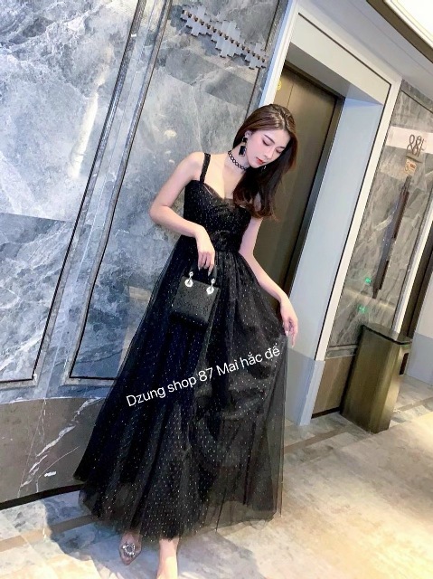 Dẫn đầu xu hướng thời trang mới nhất, Dzung mang đến bộ sưu tập thời trang đằng cấp hàng đầu. Sang trọng và thanh lịch, tối giản nhưng không đơn điệu 