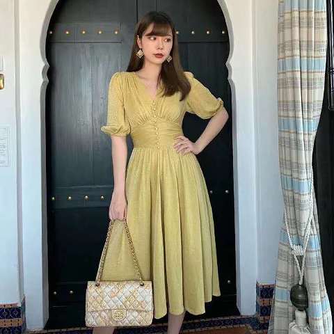 Áo len chưa bao giờ là cũ hay mờ nhạt để một tín đồ có thể lãng quên