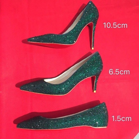 Giầy là bạn thân thiết đối với chúng ta trên mỗi chặng đường