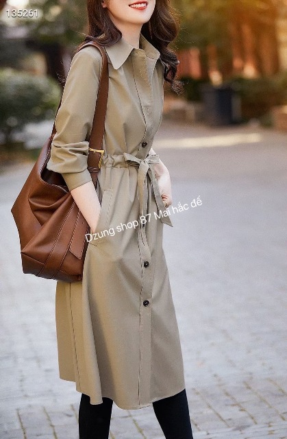 Dẫn đầu xu hướng thời trang mới nhất, Dzung mang đến bộ sưu tập thời trang đằng cấp hàng đầu. Sang trọng và thanh lịch, tối giản nhưng không đơn điệu 