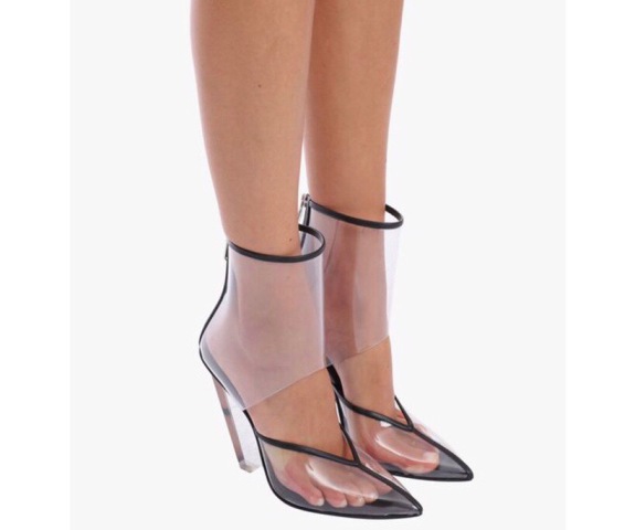 GUỐC CỔ CAO QUAI TRONG 