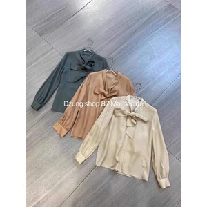 Mỗi mẫu áo sơ mi nữ đẹp 2021 đều đem đến cho người mặc nét thanh tao, nhã nhặn và lịch sự.