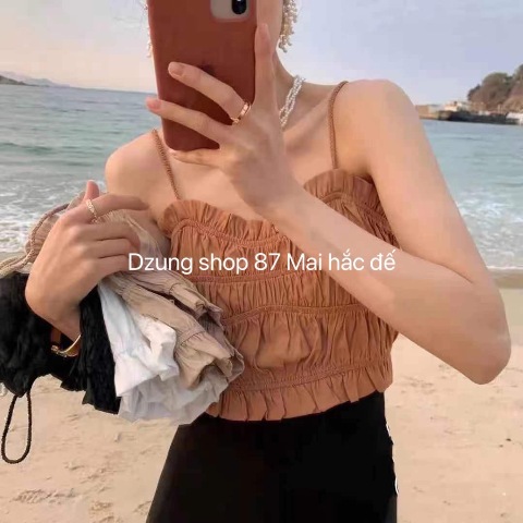 Mỗi mẫu áo sơ mi nữ đẹp 2021 đều đem đến cho người mặc nét thanh tao, nhã nhặn và lịch sự.