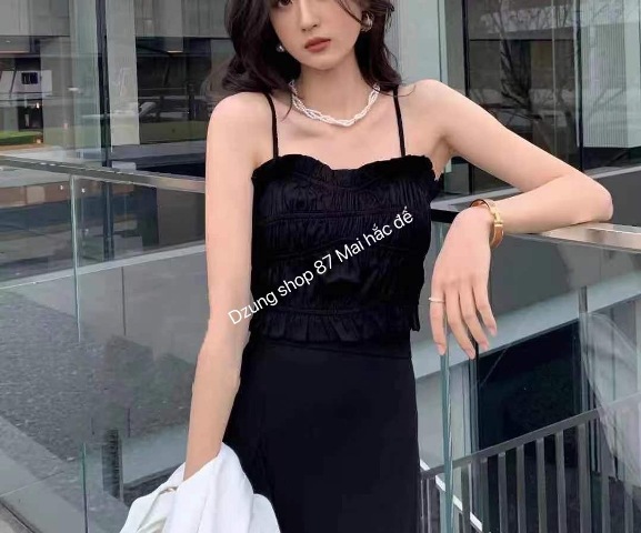 Áo sơ mi  tuy đơn giản nhưng lại mang nhiều ý nghĩa sâu sắc trong mỗi trường hợp khác nhau, những ý nghĩa đó đều để lại ấn tượng đối với cả người mặc lẫn người ngắm.