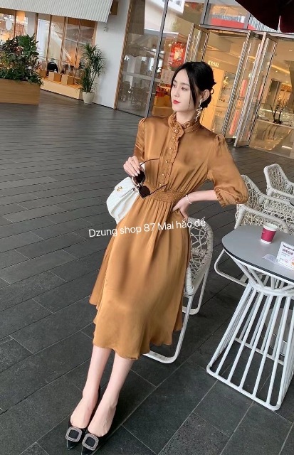 Dẫn đầu xu hướng thời trang mới nhất, Dzung mang đến bộ sưu tập thời trang đằng cấp hàng đầu. Sang trọng và thanh lịch, tối giản nhưng không đơn điệu 