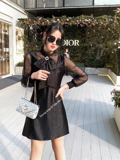 Dẫn đầu xu hướng thời trang mới nhất, Dzung mang đến bộ sưu tập thời trang đằng cấp hàng đầu. Sang trọng và thanh lịch, tối giản nhưng không đơn điệu 