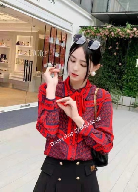 Mỗi mẫu áo sơ mi nữ đẹp 2021 đều đem đến cho người mặc nét thanh tao, nhã nhặn và lịch sự.