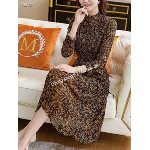 Dẫn đầu xu hướng thời trang mới nhất, Dzung mang đến bộ sưu tập thời trang đằng cấp hàng đầu. Sang trọng và thanh lịch, tối giản nhưng không đơn điệu 