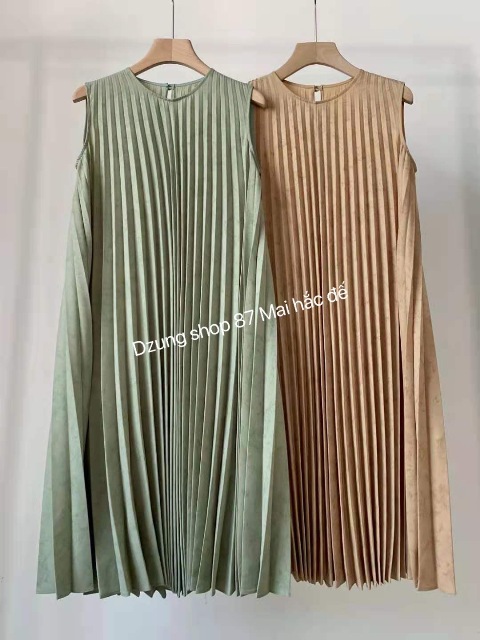 Dẫn đầu xu hướng thời trang mới nhất, Dzung mang đến bộ sưu tập thời trang đằng cấp hàng đầu. Sang trọng và thanh lịch, tối giản nhưng không đơn điệu 