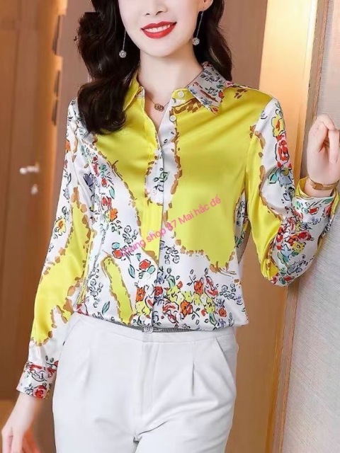 Áo sơ mi  tuy đơn giản nhưng lại mang nhiều ý nghĩa sâu sắc trong mỗi trường hợp khác nhau, những ý nghĩa đó đều để lại ấn tượng đối với cả người mặc lẫn người ngắm.