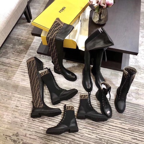 BOOT CỔ NGẮN THỜI TRANG 