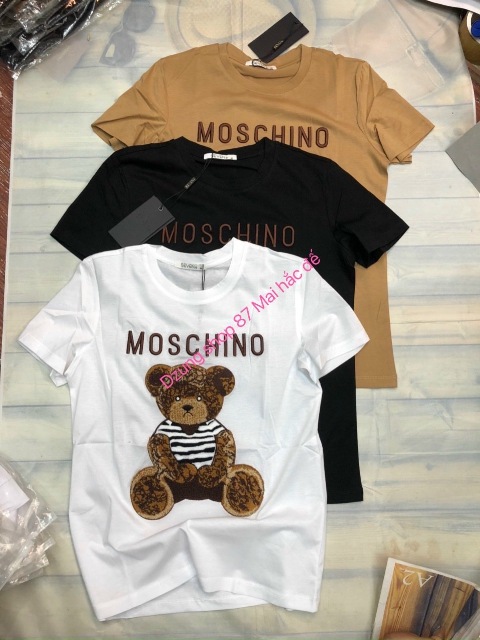 Áo thun cộc tay món đồ quen thuộc vào mùa hè với tất cả các cô gái. Với những cách phối đồ cùng chiếc áo này dưới đây sẽ giúp các nàng thêm tự tin, năng động đón hè.
