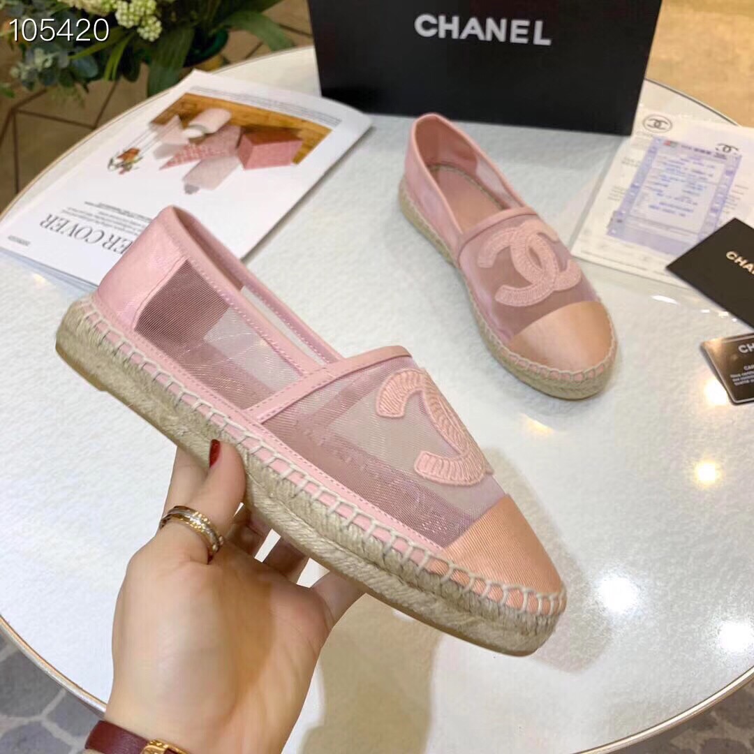 Áo len chưa bao giờ là cũ hay mờ nhạt để một tín đồ có thể lãng quên