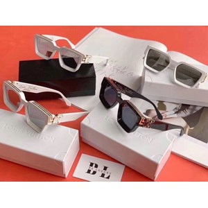 BST Kính Siêu Cấp New Hot