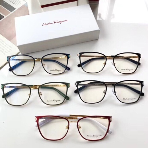 BST Kính Siêu Cấp New Hot