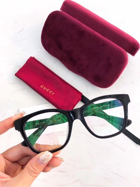 BST Kính Siêu Cấp New Hot