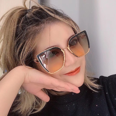 BST kính thời trang siêu Hot 