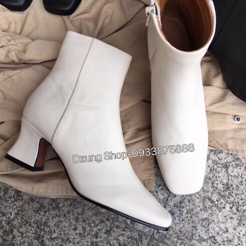 Với kiểu váy này bạn có thể diện đi làm, đi chơi hoặc đi dự tiệc