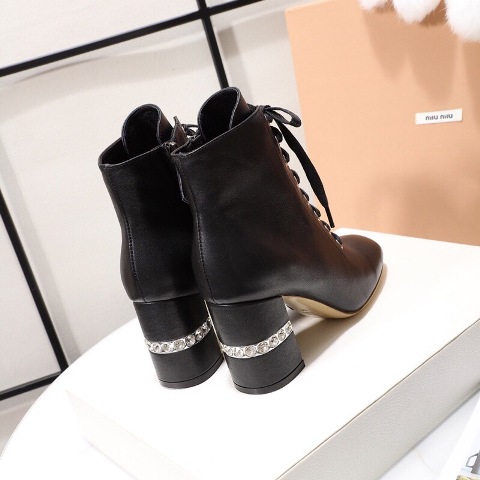 BST Bốt Cổ Ngắn Siêu Hot 