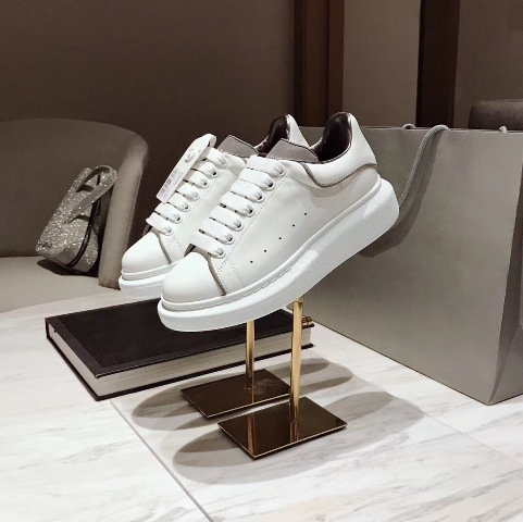 BST Giày Thể Thao Siêu Chất 