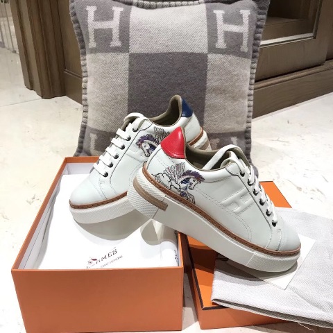 BST Giày Thể Thao Siêu Chất 