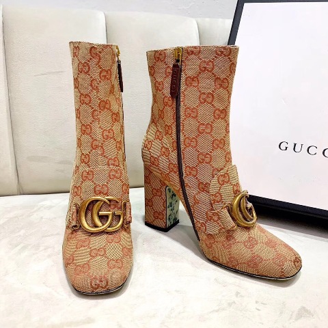 BST Guốc , Giày Thể Thao , Dép , Bốt Siêu Cấp New