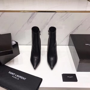 BST Guốc , Giày Thể Thao , Dép , Bốt Siêu Cấp New