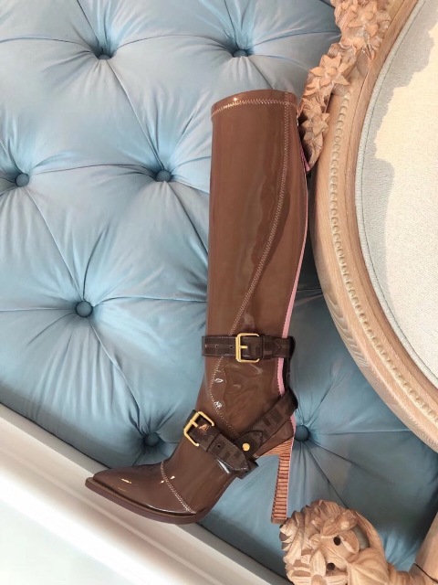 BST Guốc , Giày Thể Thao , Dép , Bốt  Siêu Cấp New