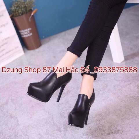 Giầy là bạn thân thiết đối với chúng ta trên mỗi chặng đường